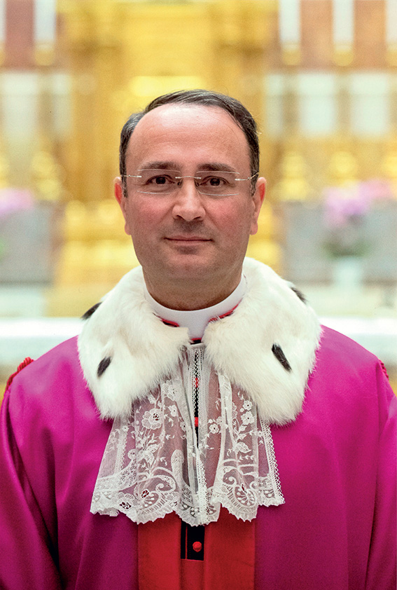 Don Francesco Viscome nominato, da Papa Francesco, Uditore della Romana Rota.