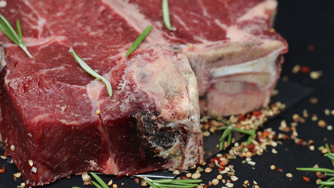 Carne rossa, convegno Coldiretti Mantova e Consorzio Lombardo Produttori Carne Bovina: via alla blockchain
